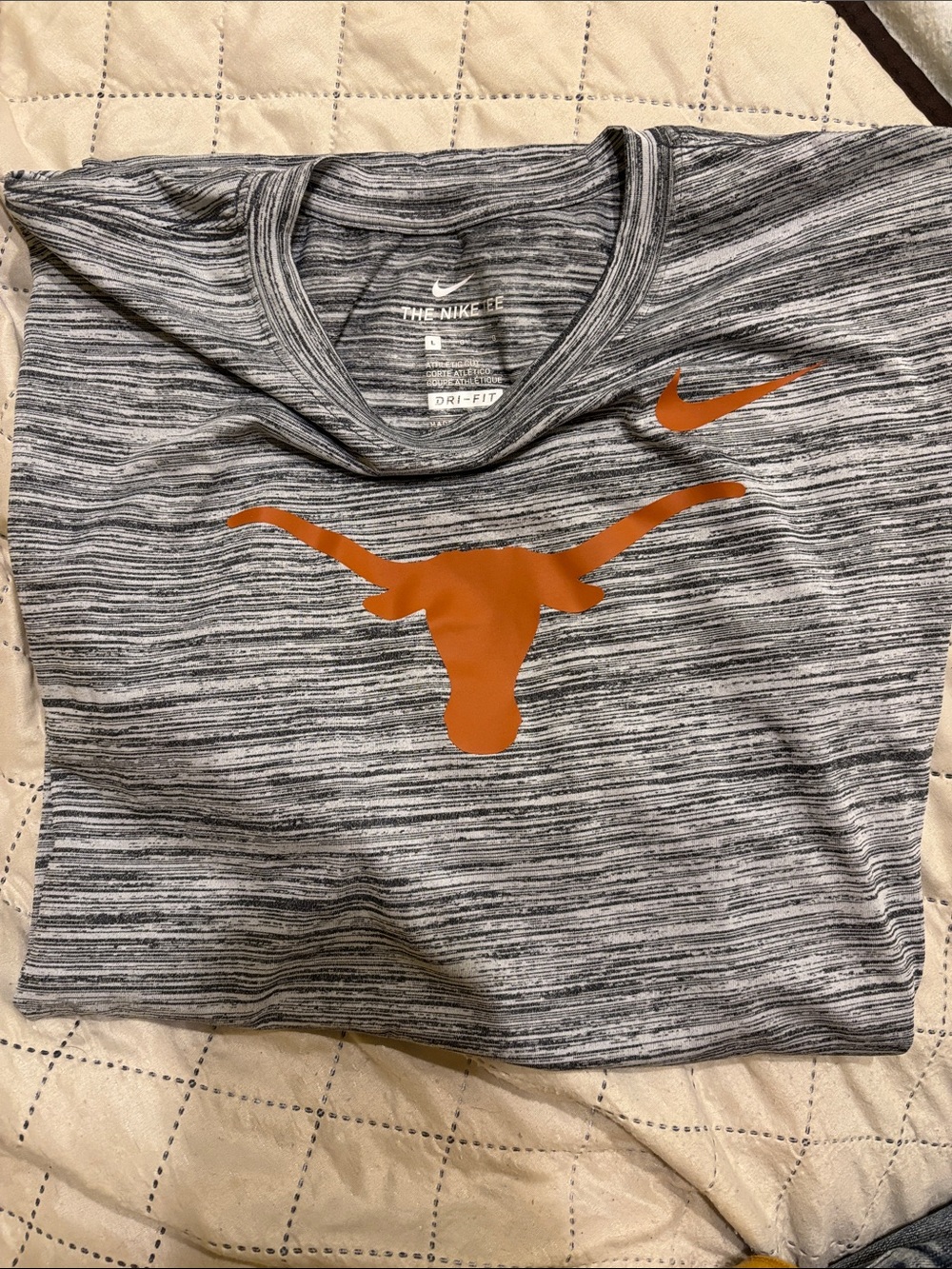 Nike Men’s Large Gray Heather Dri-FIT Tee with Orange Texas Longhorns Logo
